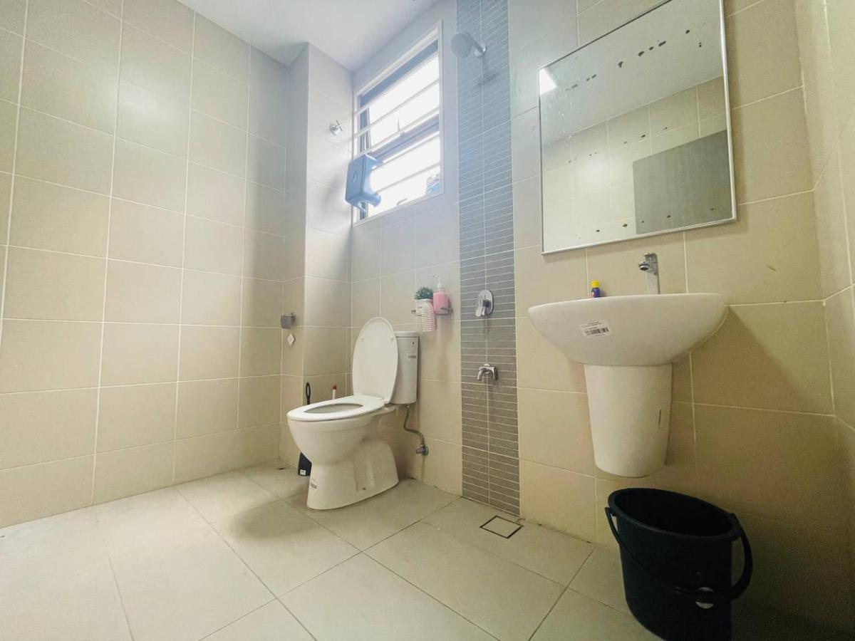 שאה אלאם Homestay 3Br Near Setia Alam מראה חיצוני תמונה